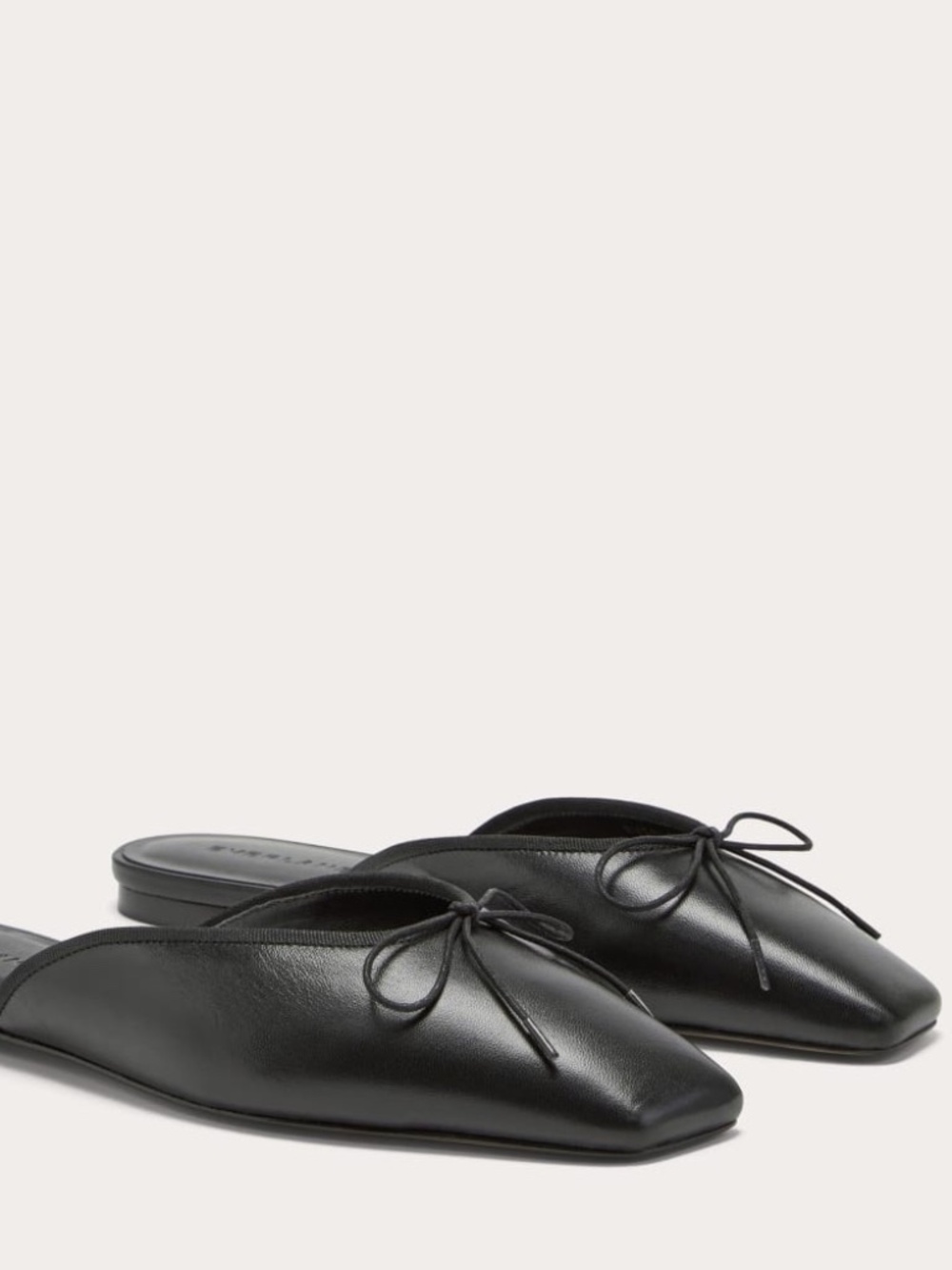 Everlane The Ballet Mule Black Leather Size 8.5. Excellent like new condition